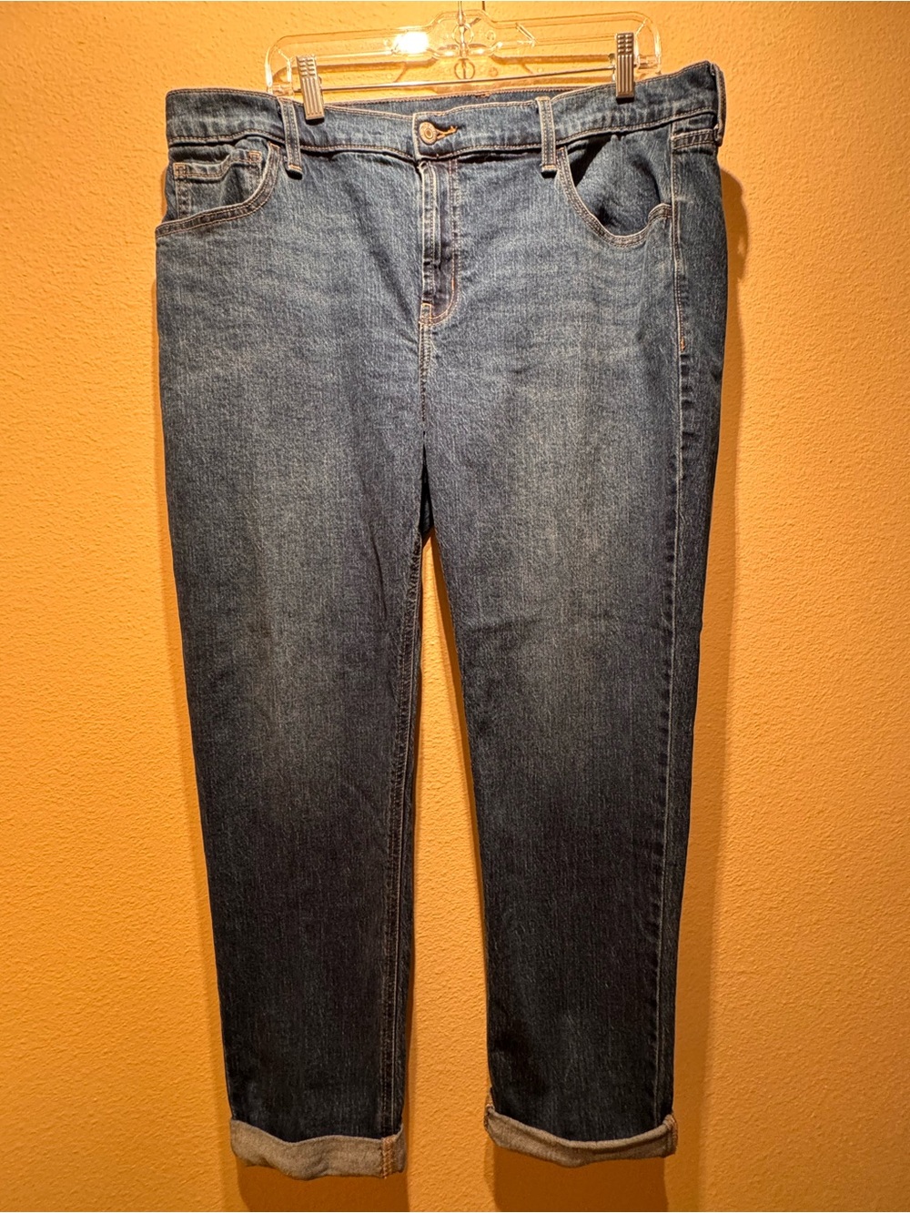 Old Navy - Wow Boyfriend - Mid-Rise Jeans - Size 16